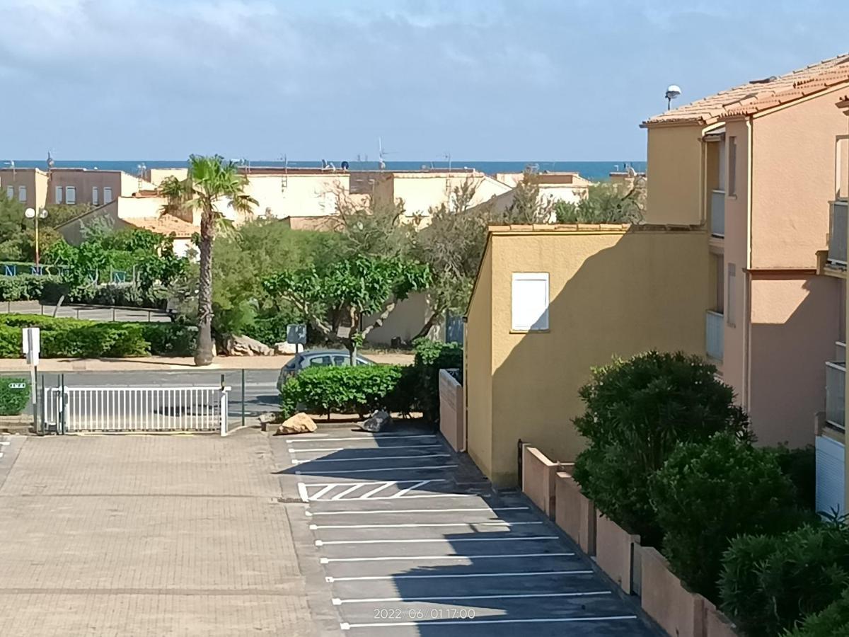 St Pierre La Mer,Appartement T2 En Residence Calme Fleury  Esterno foto